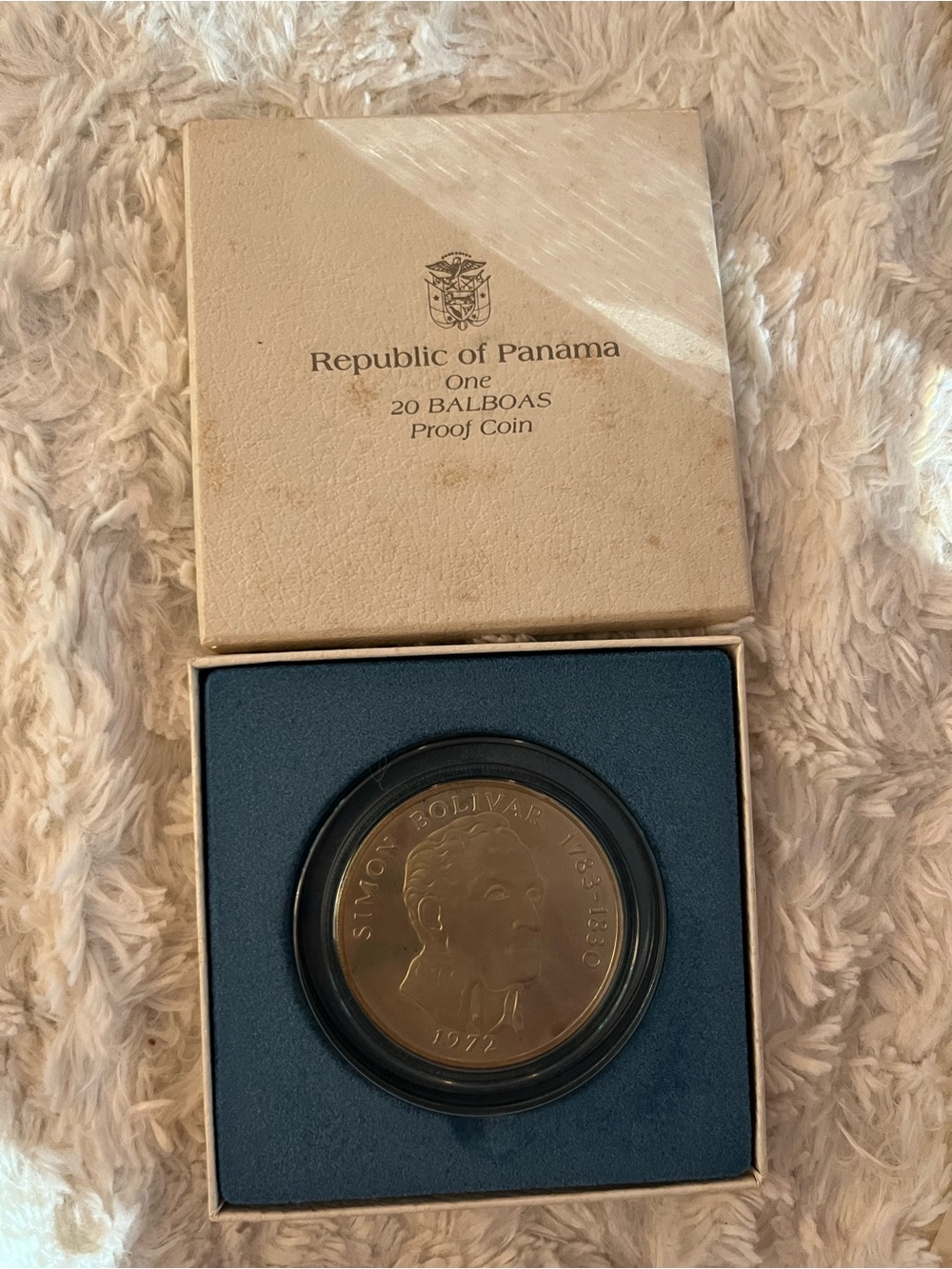 20 Balboas Proof Coin - Brown/Gold Collector Coin